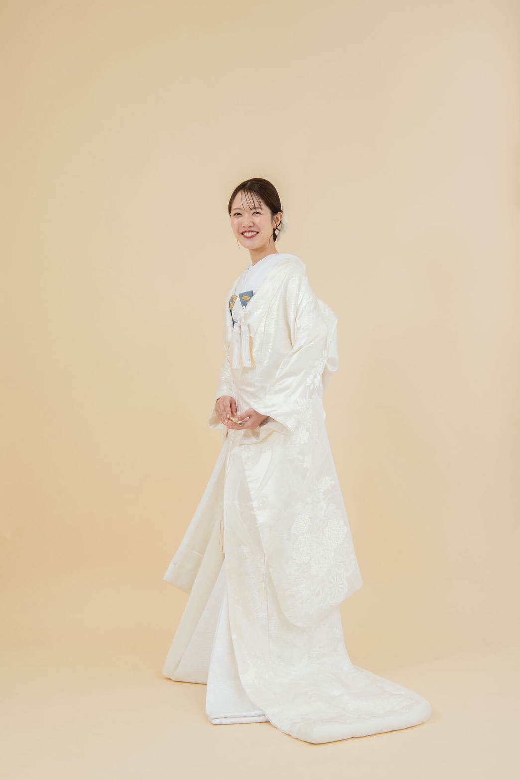 ブライダル美容整体の花嫁様 — 白無垢・全身の立ち姿｜Alignment TOKYO